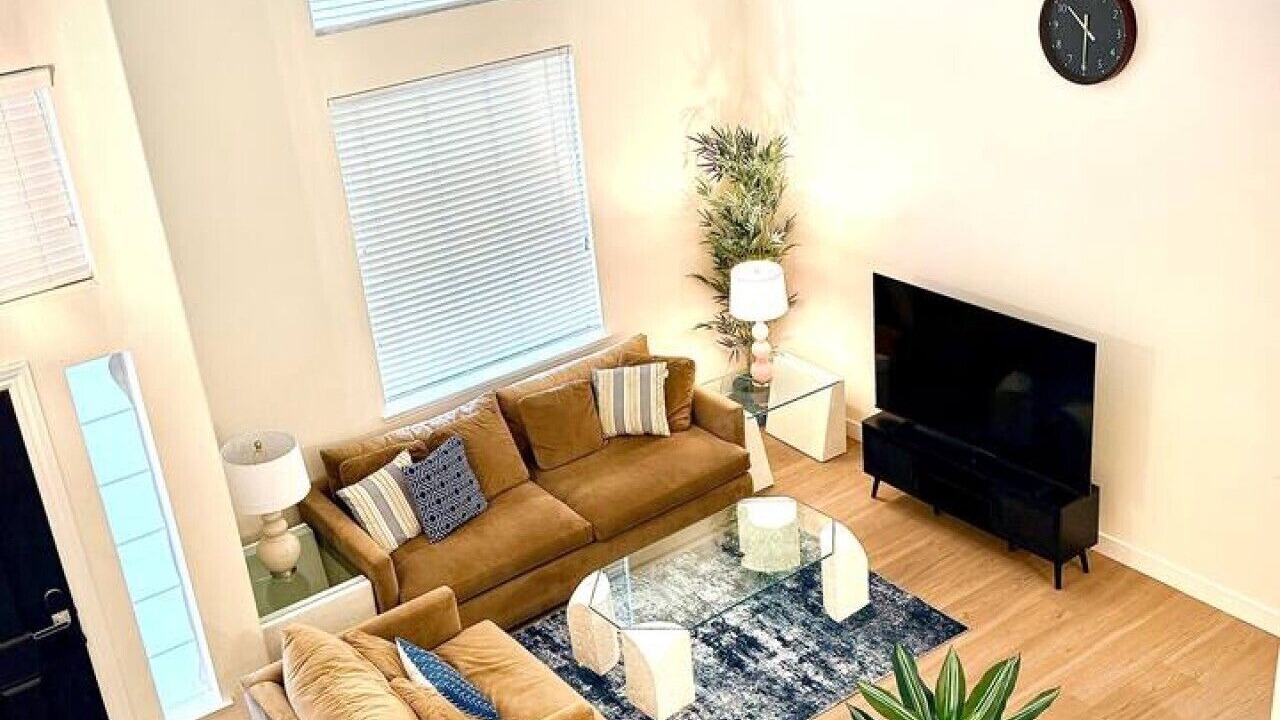 Photo of Livingroom in Spanos Park
