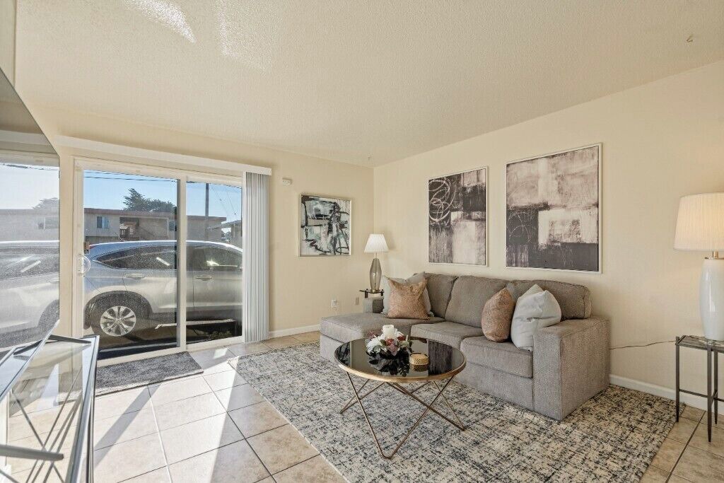 Photo of Livingroom in Marina