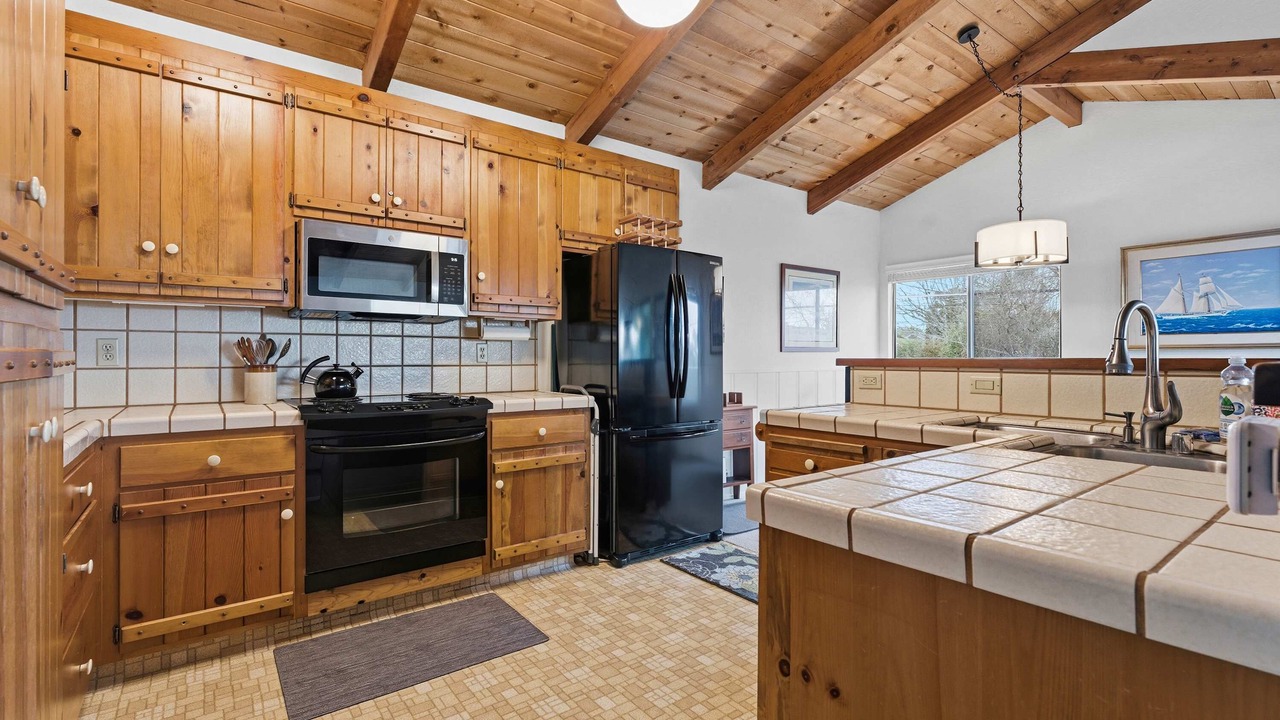 Photo of Kitchen in Eastside Santa Cruz