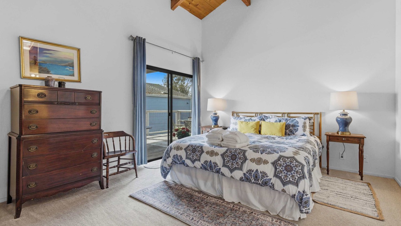 Photo of Bedroom in Eastside Santa Cruz