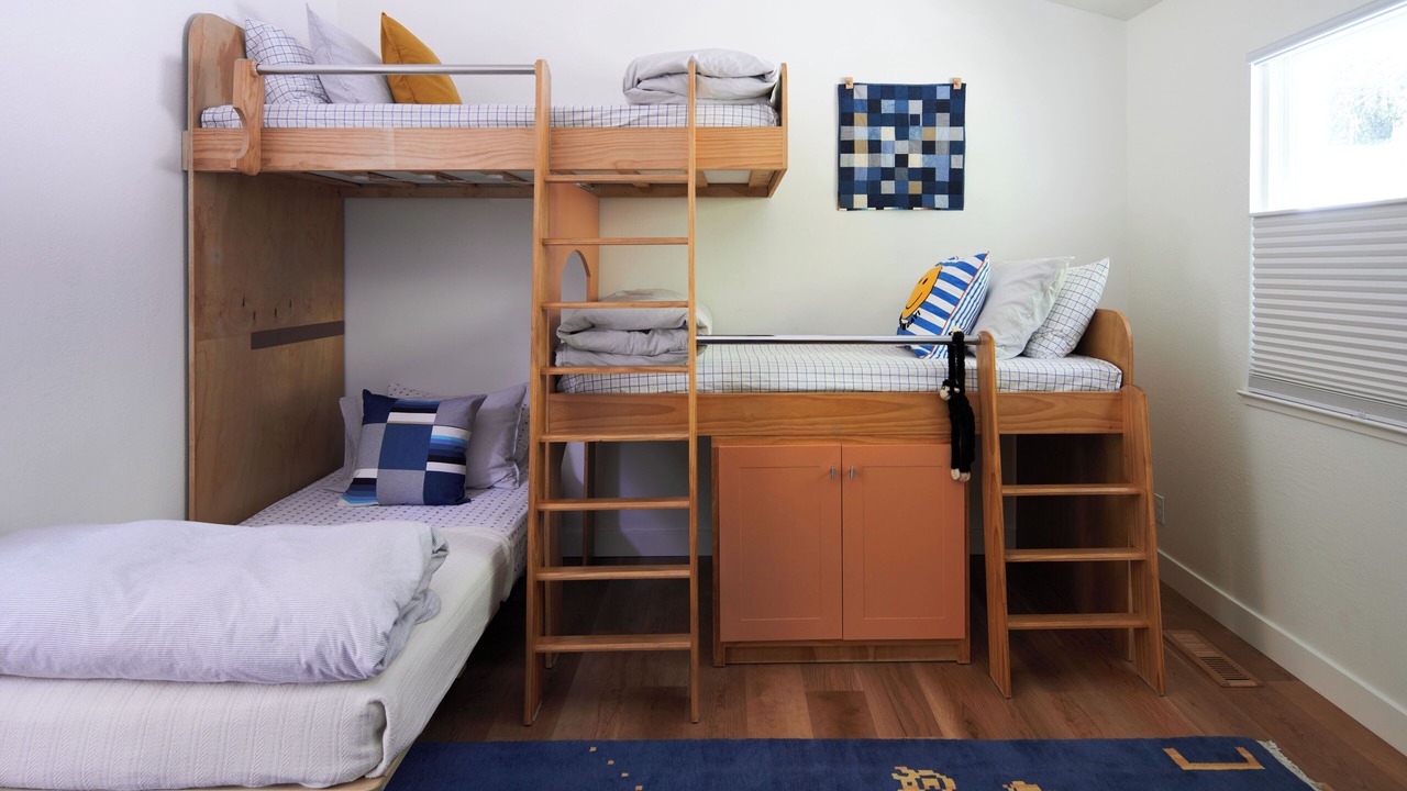 Photo of Bedroom in Aptos Hills-Larkin Valley