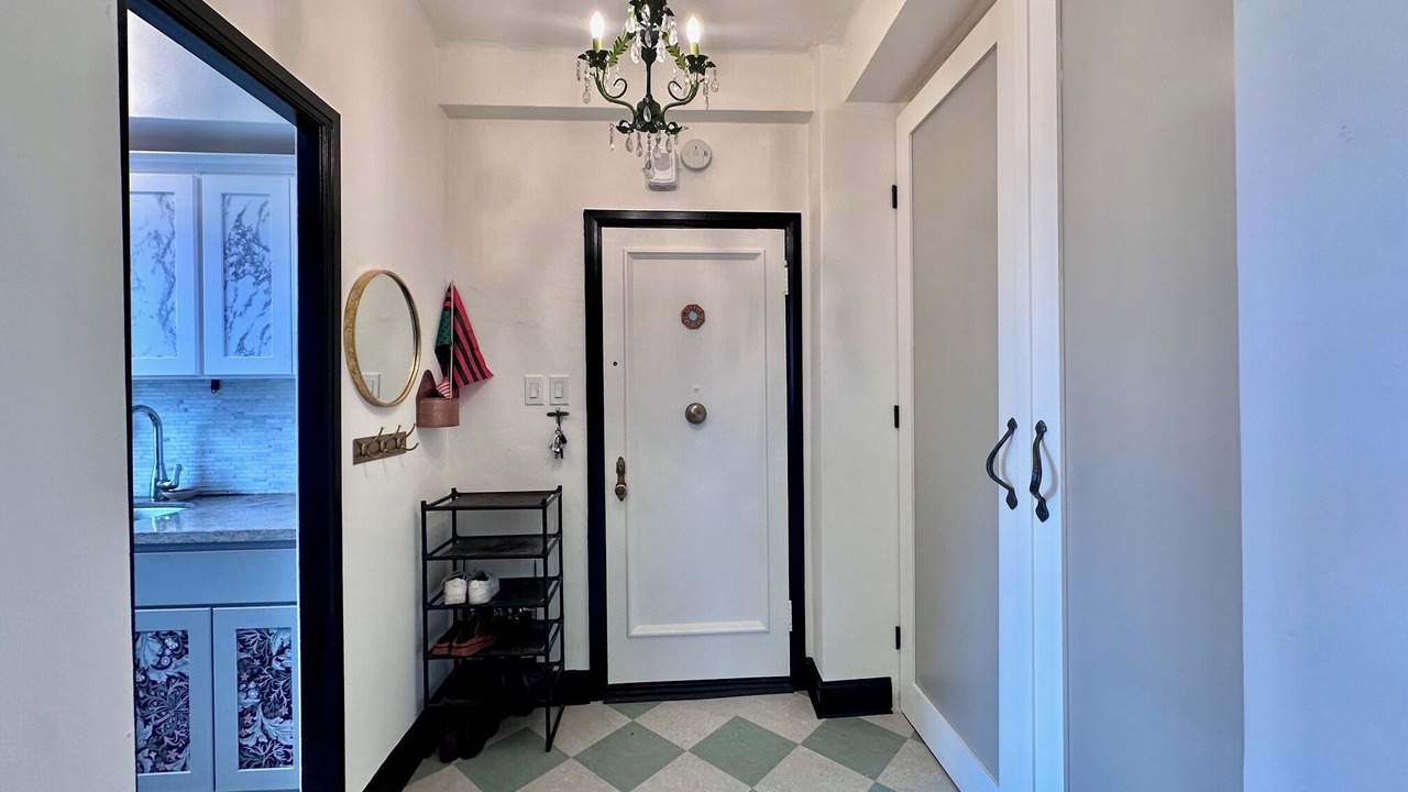 Photo of Bathroom in Tenderloin