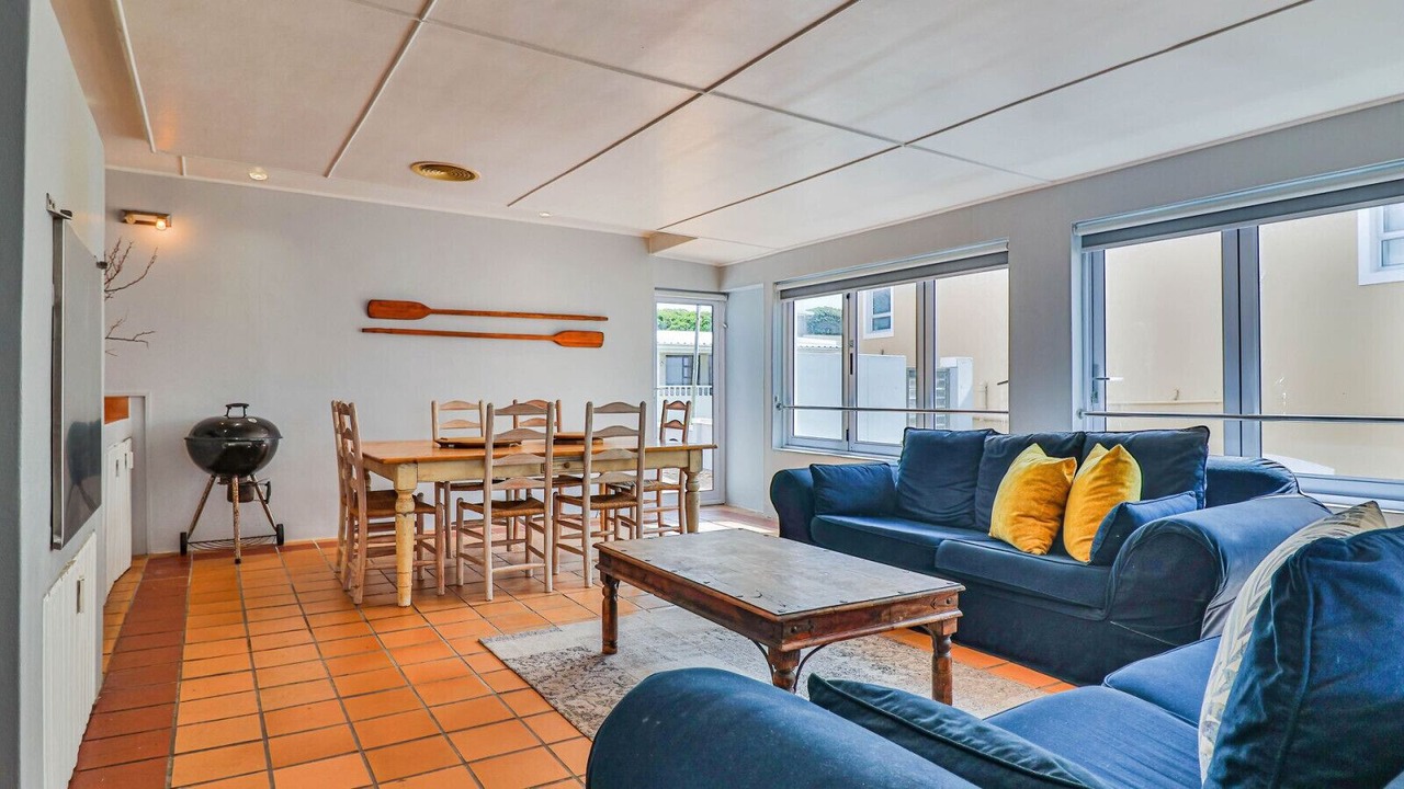 Photo of Livingroom in Van Dyks Bay