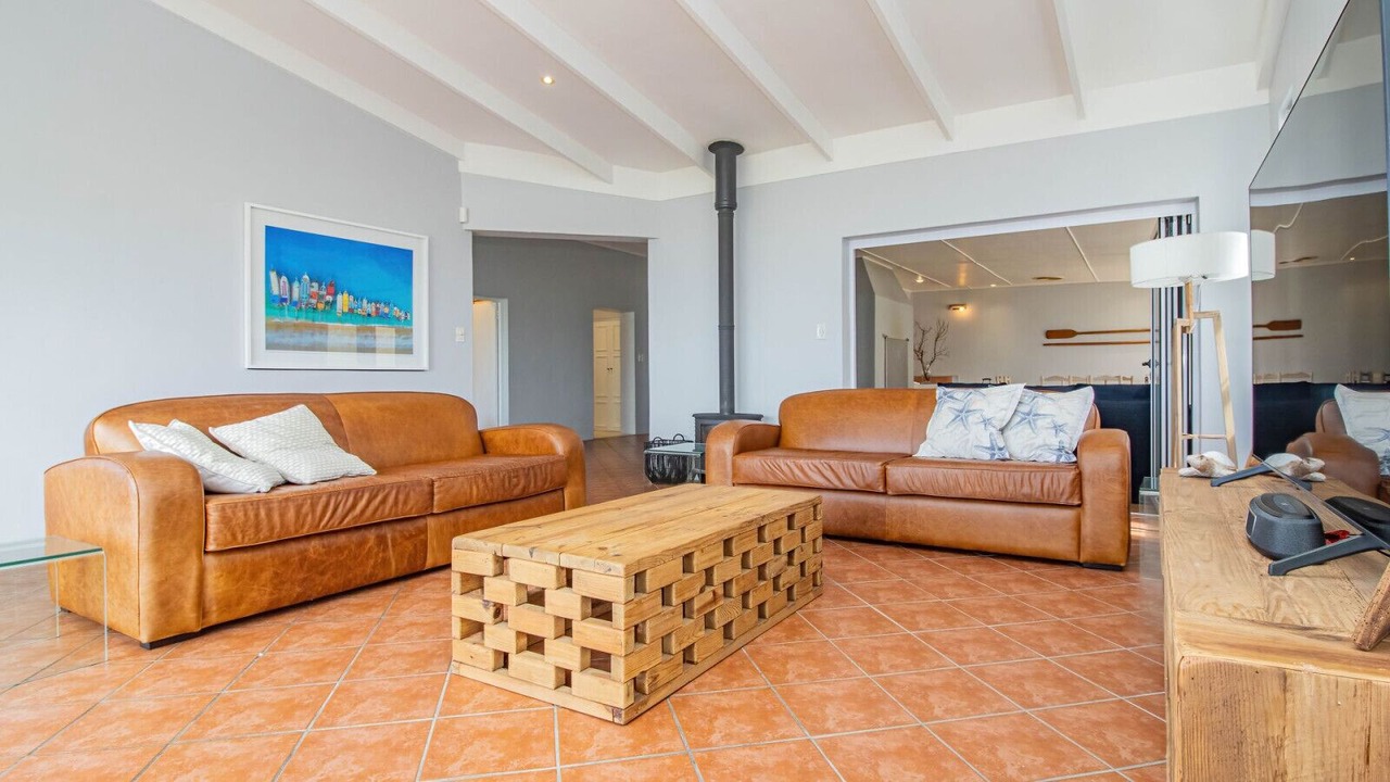 Photo of Livingroom in Van Dyks Bay