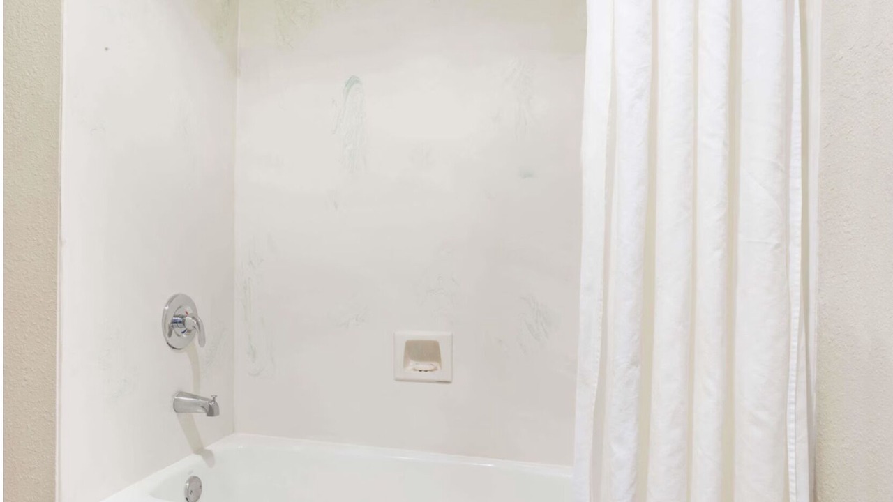 Photo of Bathroom in Shoreline West