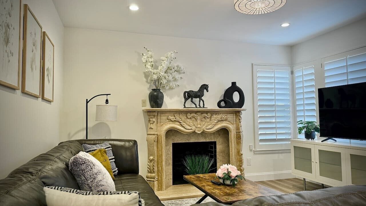 Photo of Livingroom in Sunshine Gardens