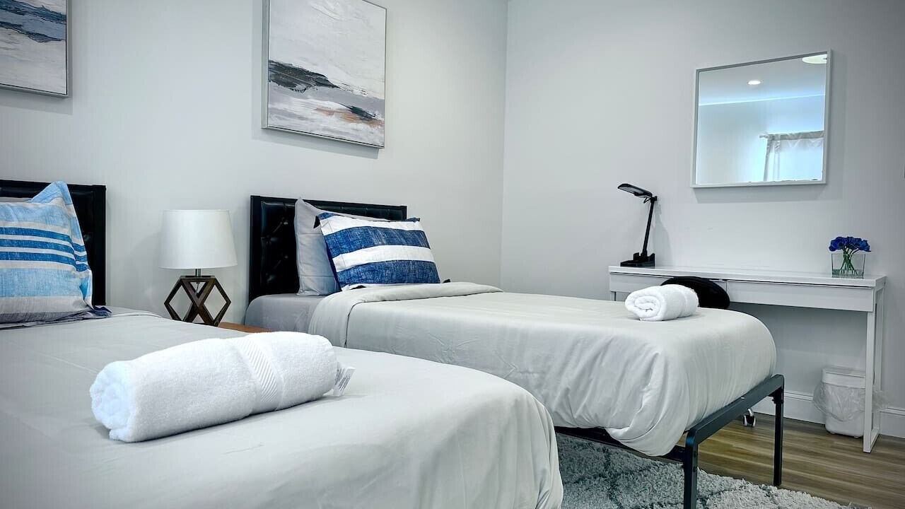 Photo of Bedroom in Sunshine Gardens