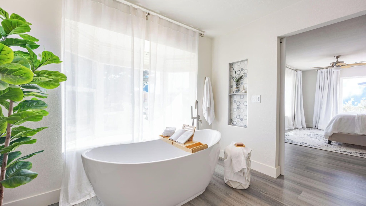 Photo of Bathroom in Moss Beach