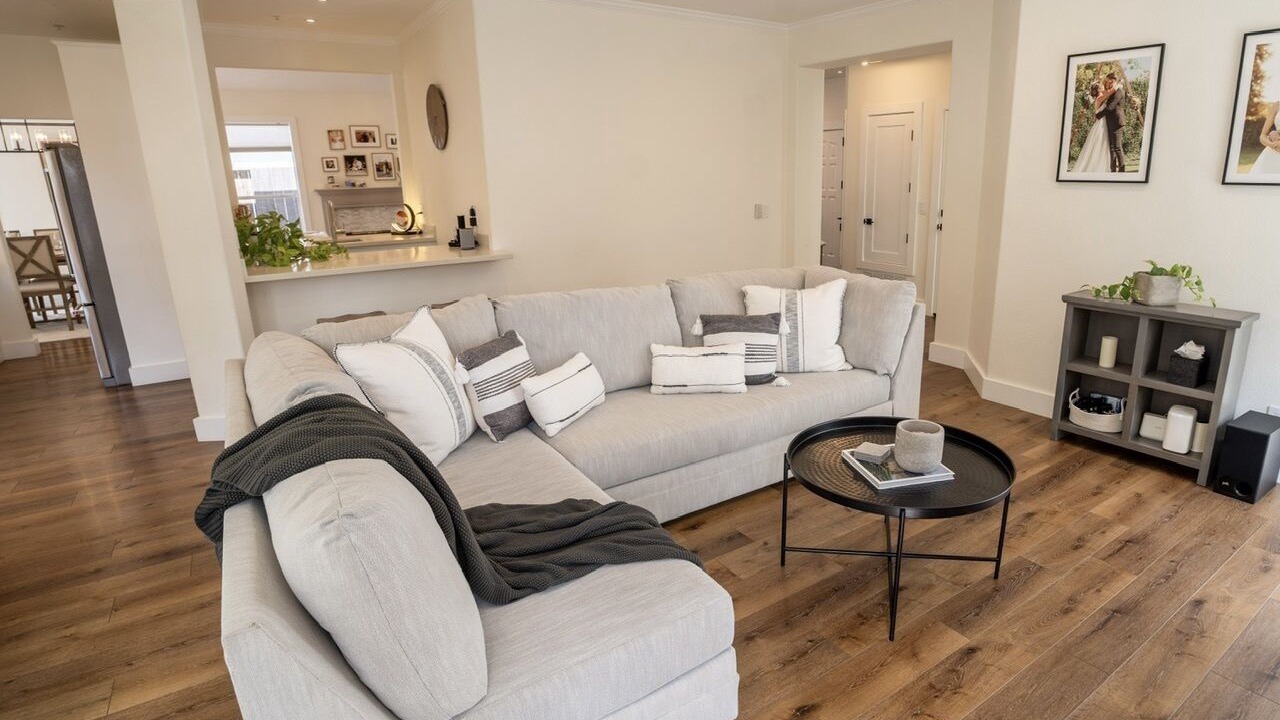 Photo of Livingroom in Napa
