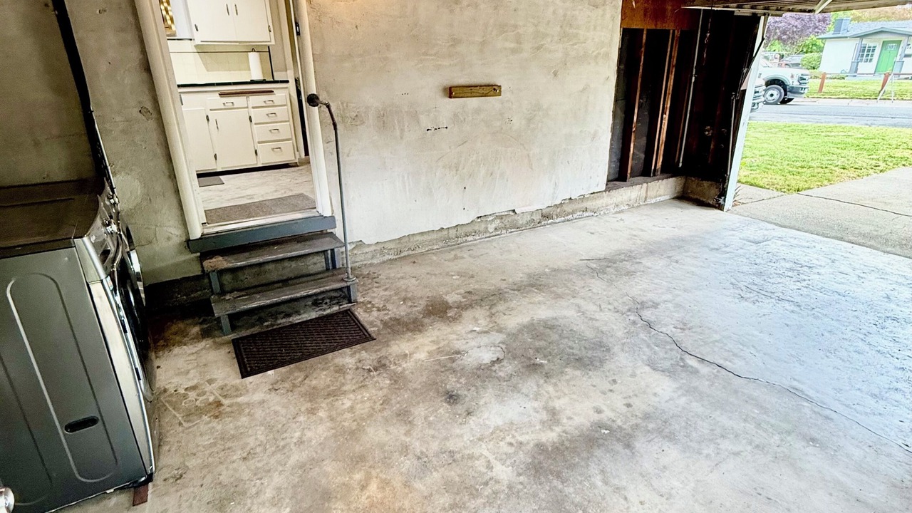 Photo of Patio Balcony in East Sacramento