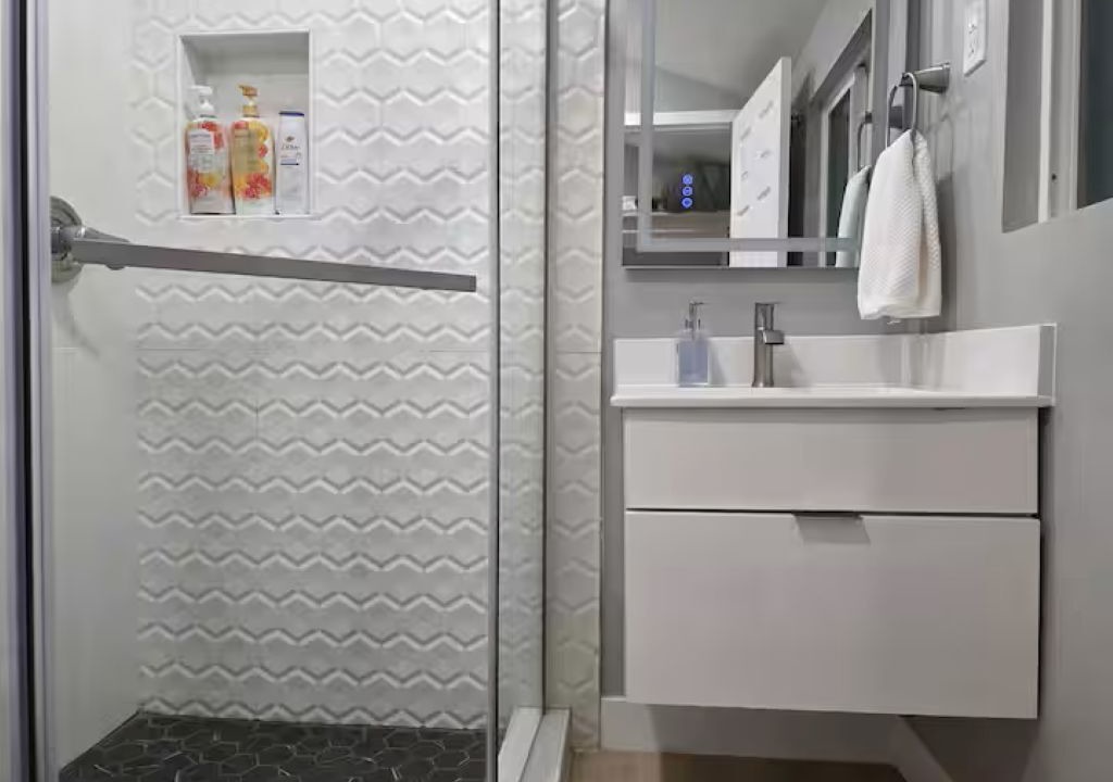 Photo of Bathroom in Cherryland