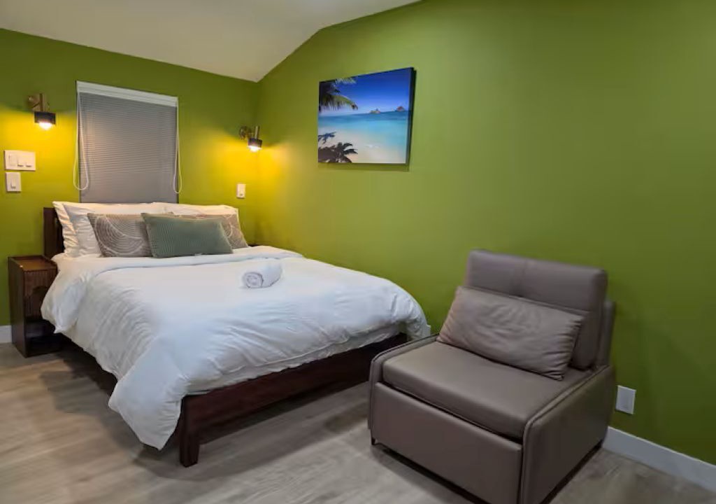 Photo of Bedroom in Cherryland