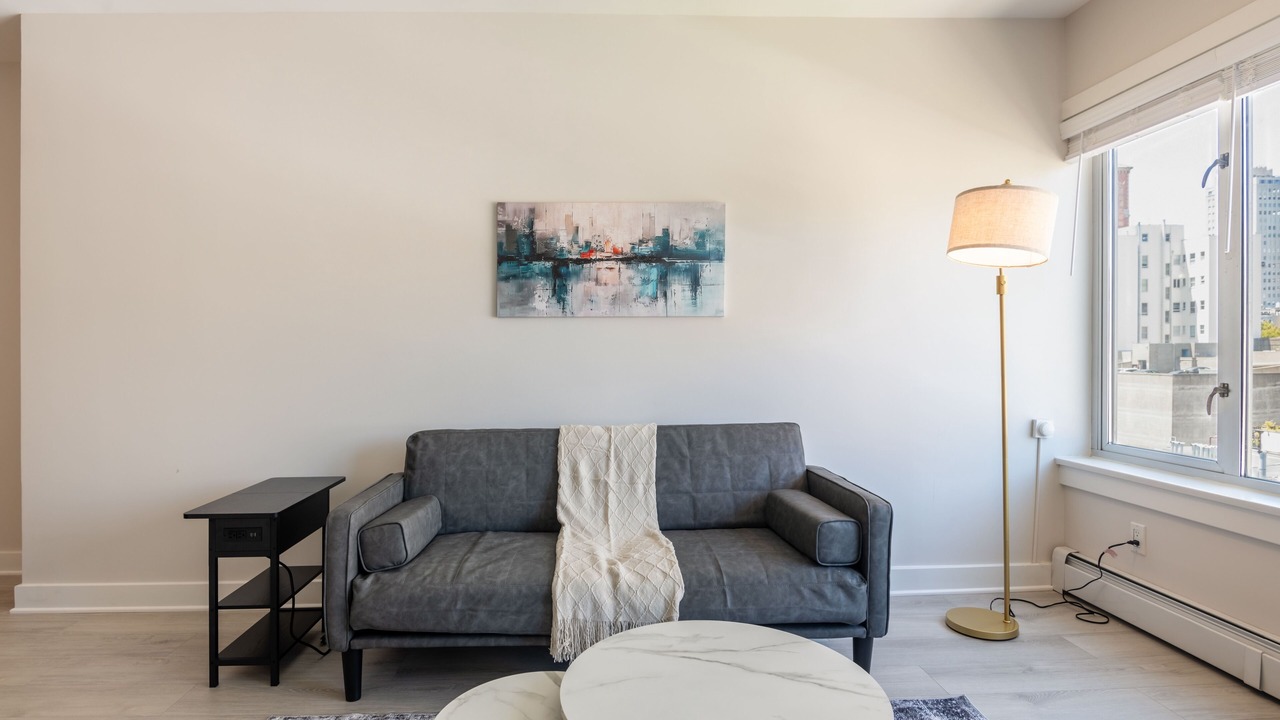 Photo of Livingroom in Nob Hill