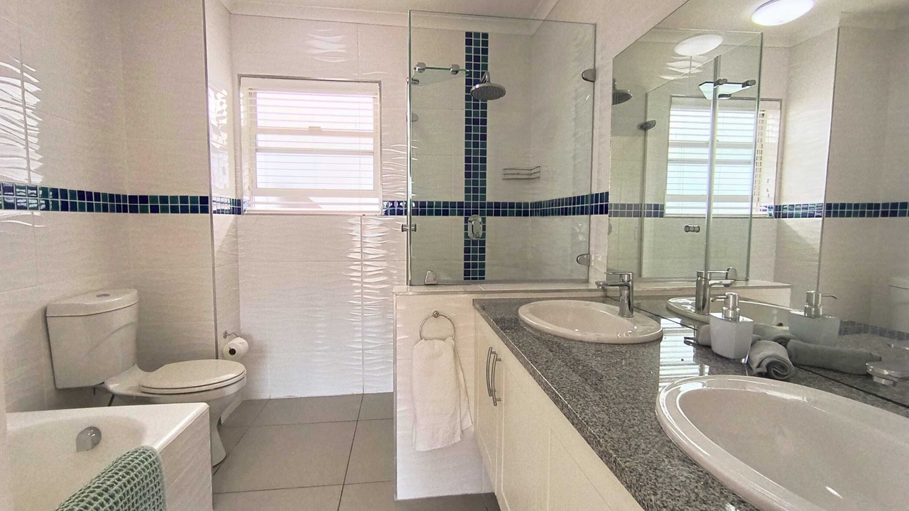 Photo of Bathroom in Plettenberg Bay
