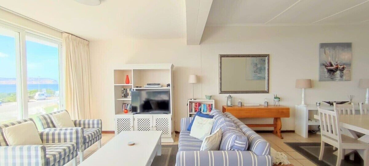 Photo of Livingroom in Robberg Beach