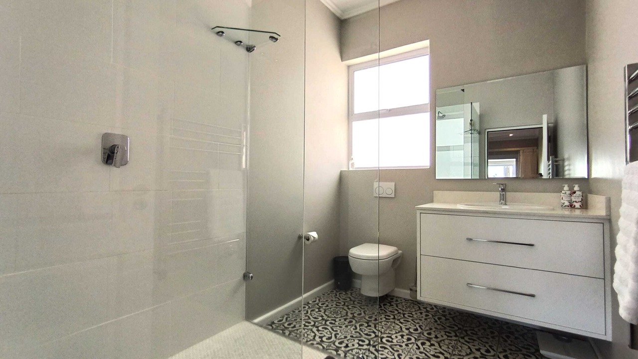 Photo of Bathroom in Robberg Beach