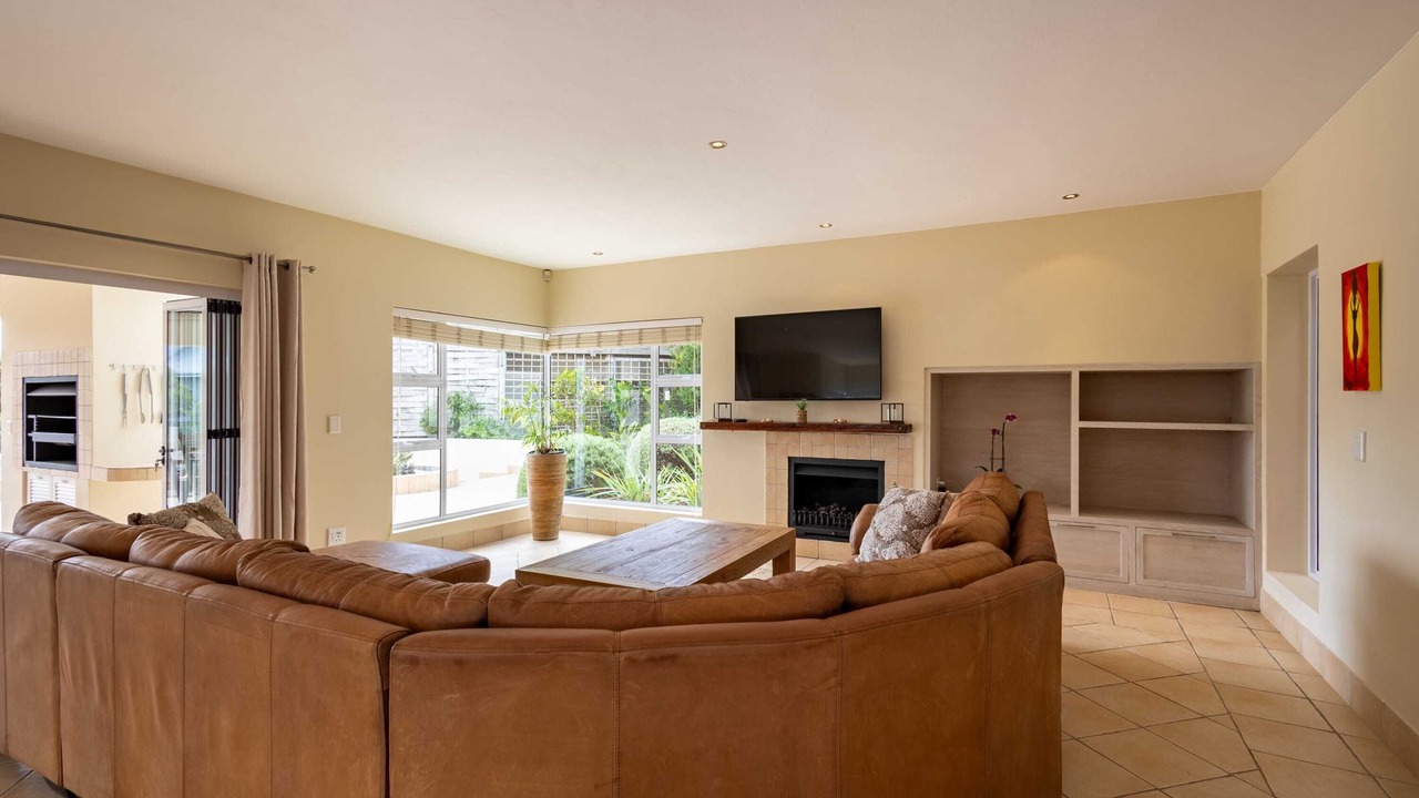 Photo of Livingroom in Robberg Beach