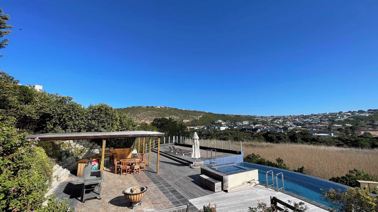 Photo of Outdoor in Robberg Beach