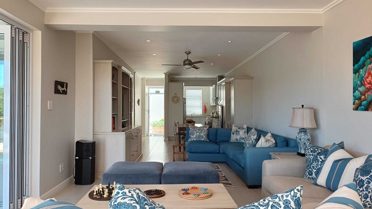 Photo of Livingroom in Robberg Beach