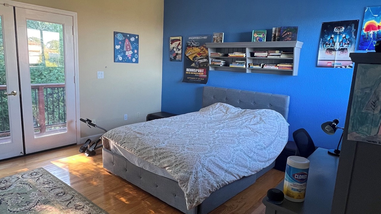 Photo of Bedroom in Burlingame Hills