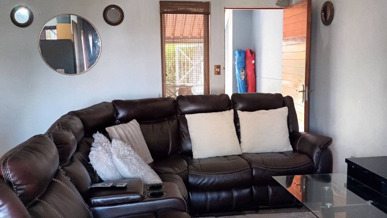 Photo of Livingroom in Pretoria