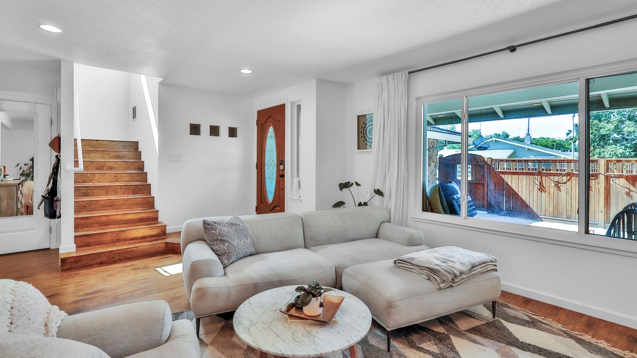 Photo of Livingroom in Northgate