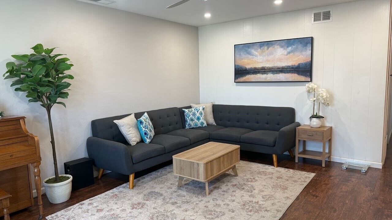 Photo of Livingroom in Fremont