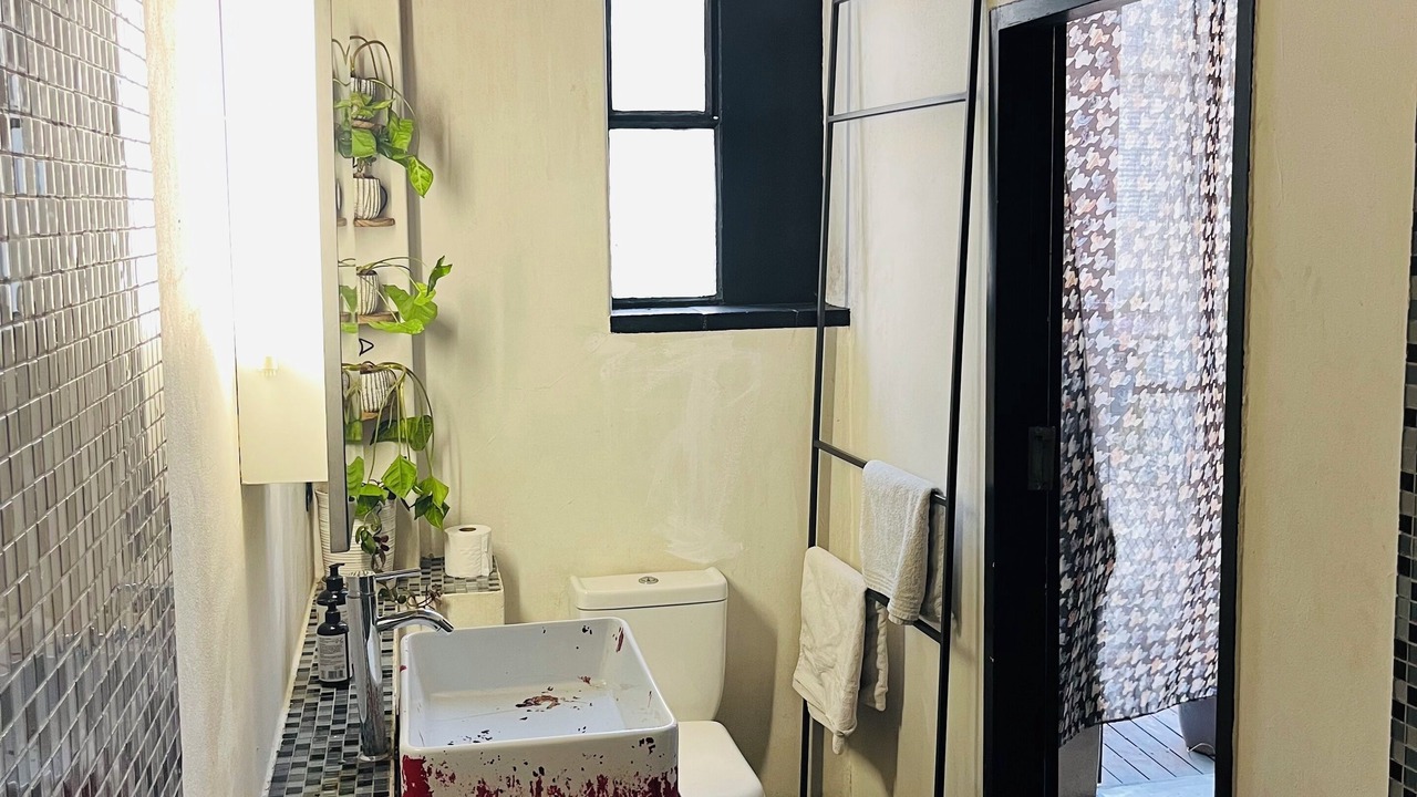 Photo of Bathroom in Greater Johannesburg Metropolitan Area