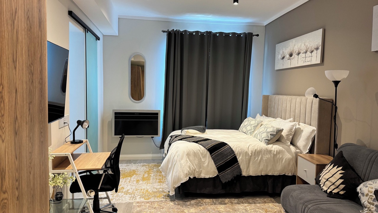 Photo of Bedroom in Menlyn