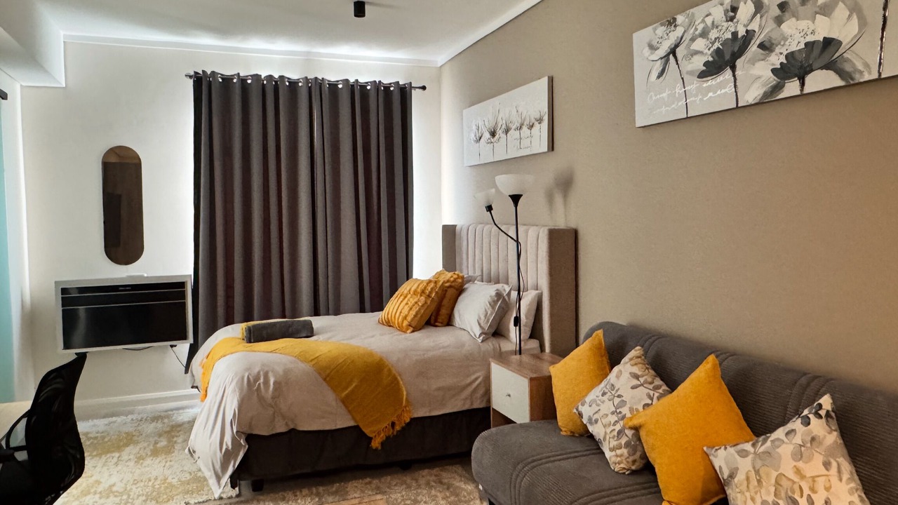 Photo of Bedroom in Menlyn