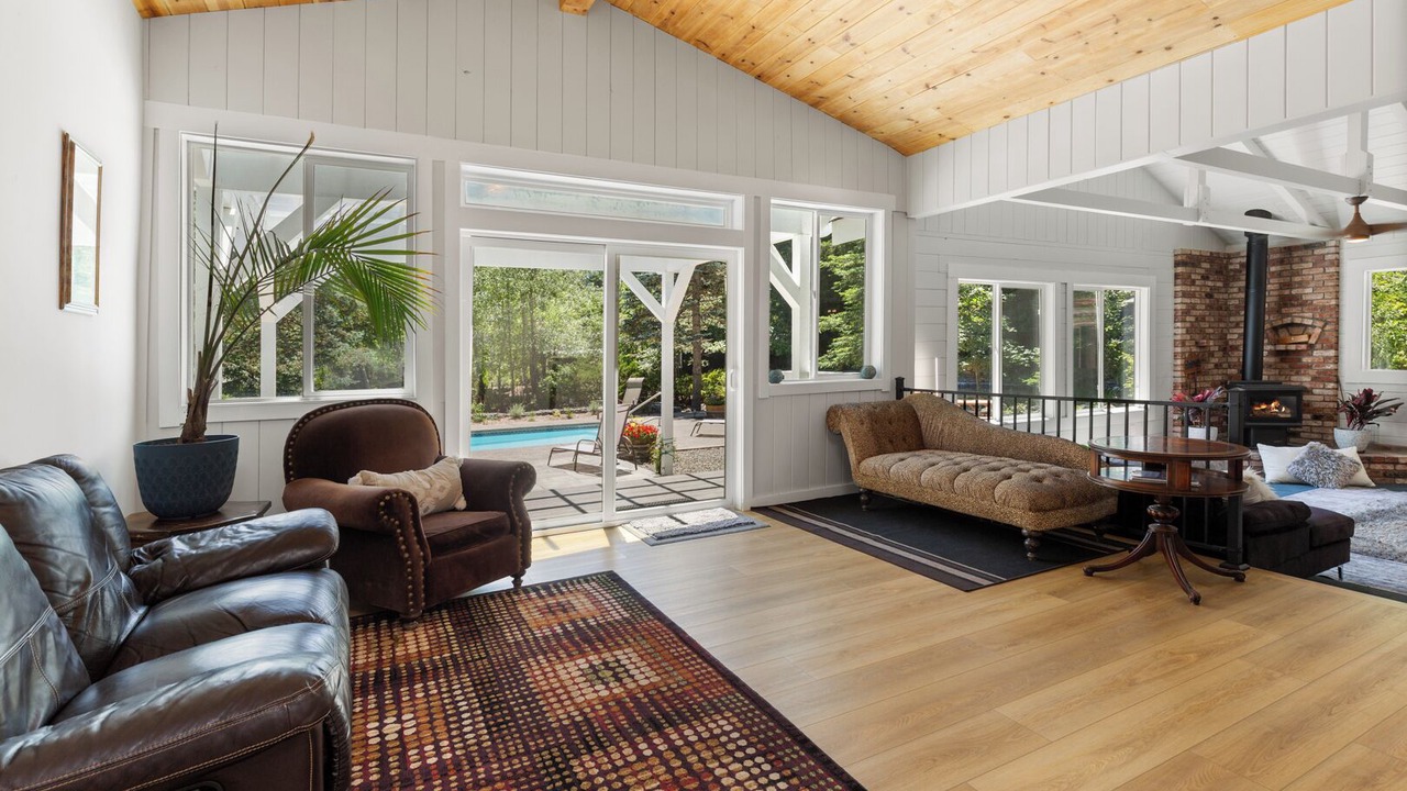 Photo of Livingroom in Freestone