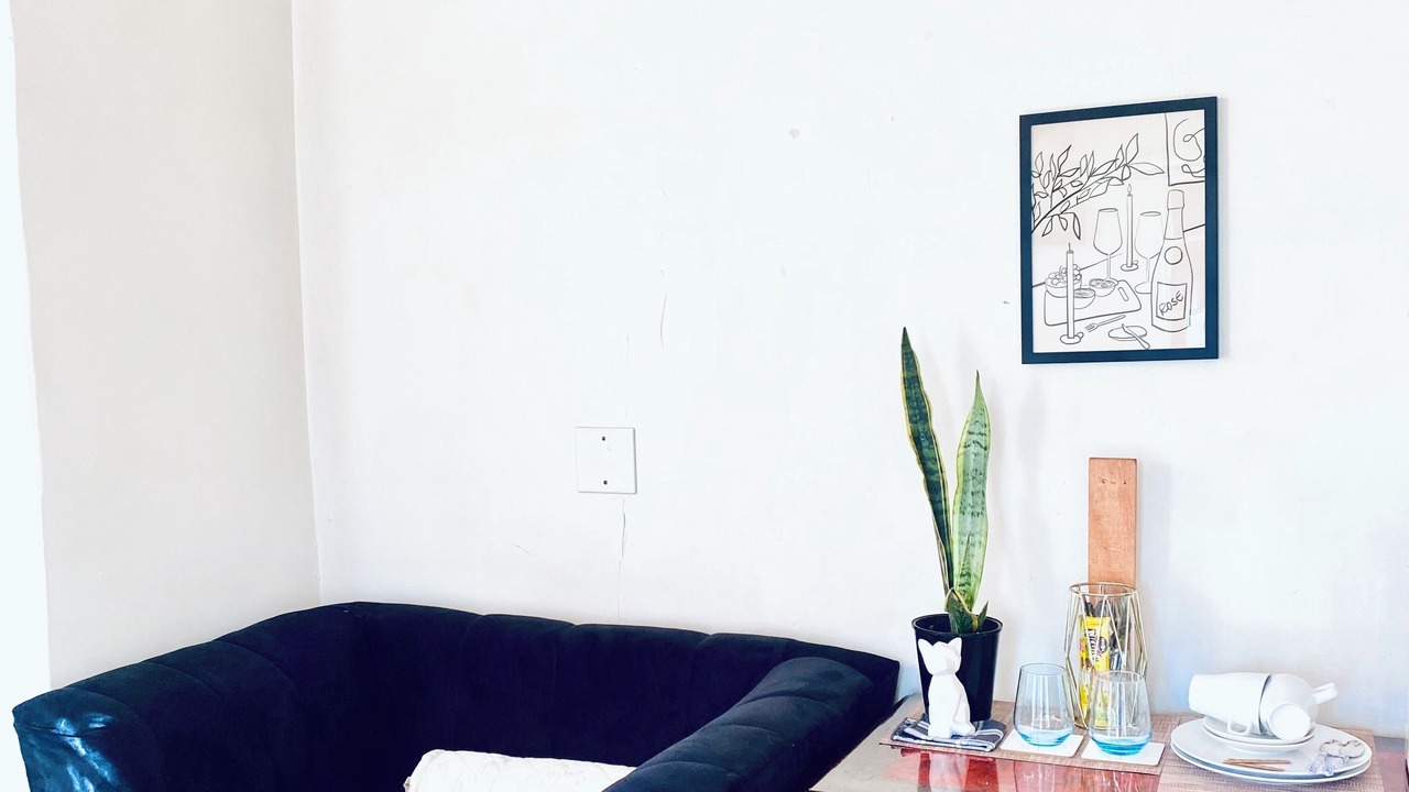 Photo of Livingroom in Ekurhuleni