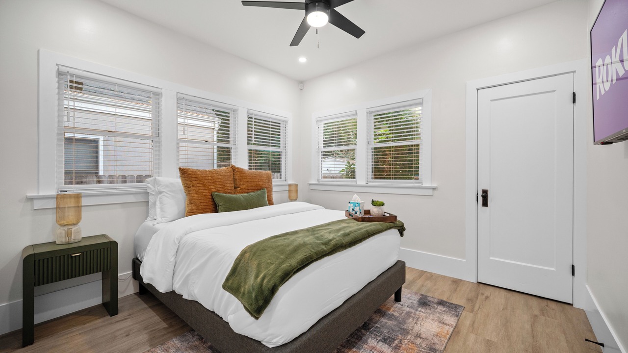 Photo of Bedroom in Boulevard Park