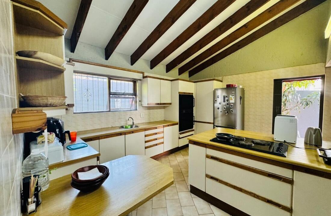 Photo of Kitchen in Woodmead
