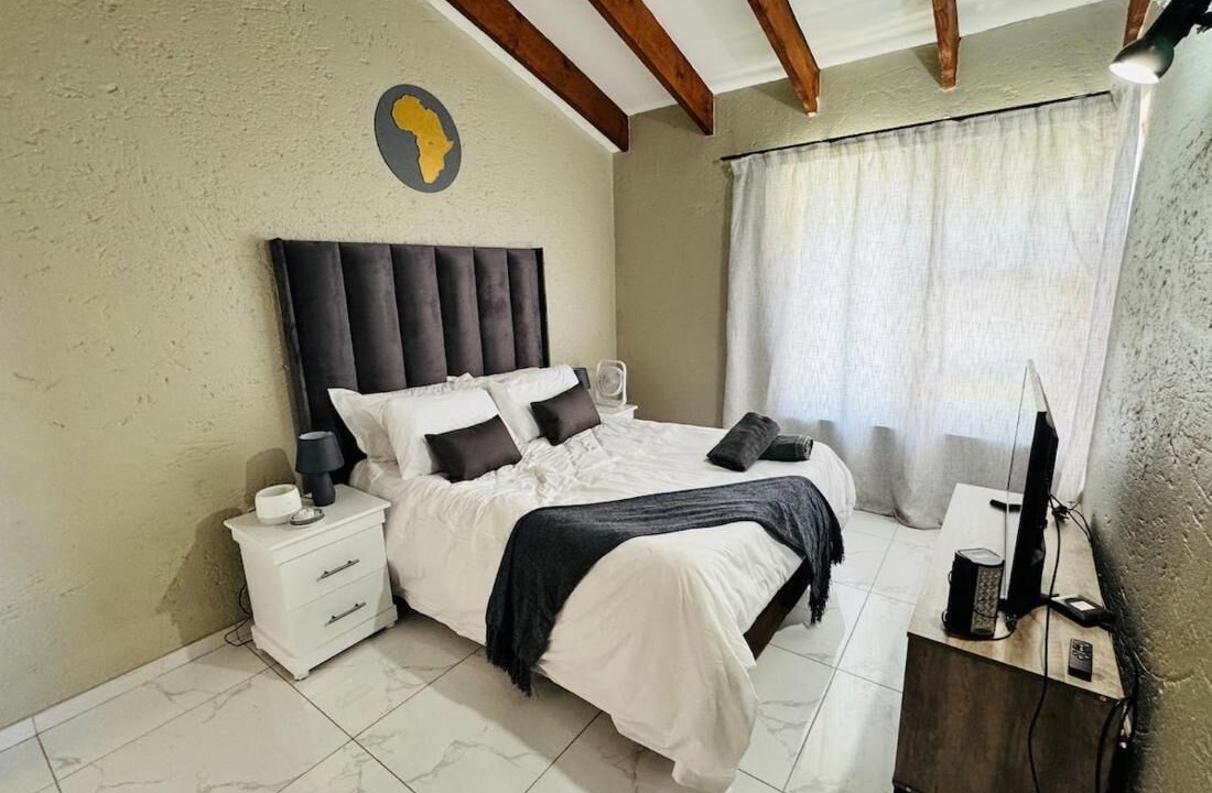 Photo of Bedroom in Woodmead