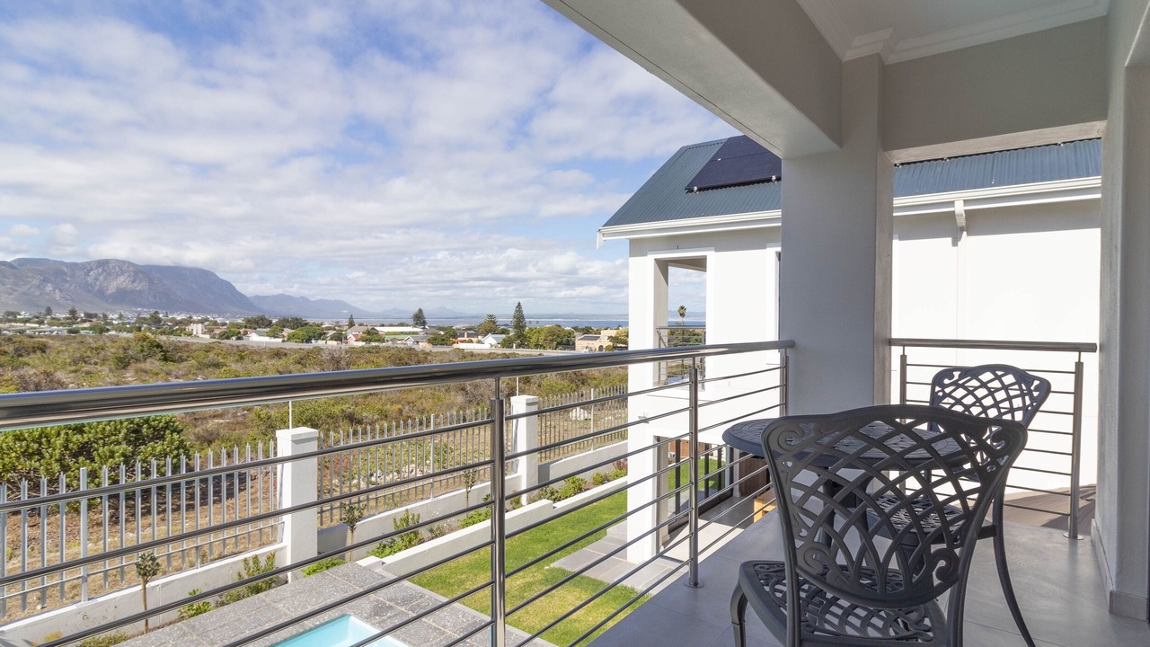 Photo of Outdoor in Westcliff