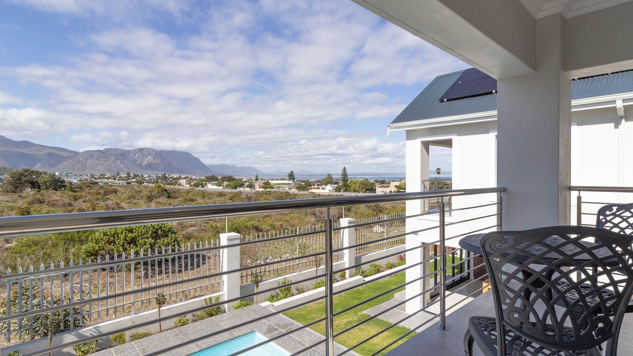 Photo of Outdoor in Westcliff