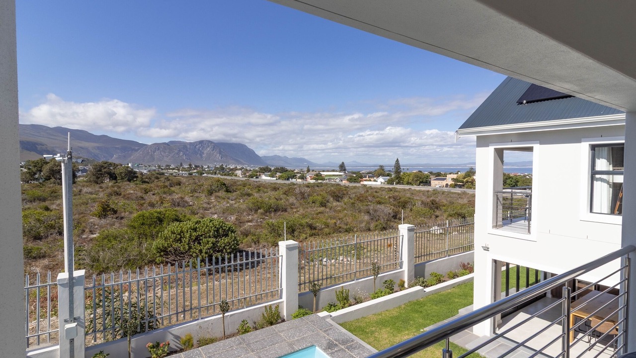 Photo of Outdoor in Westcliff