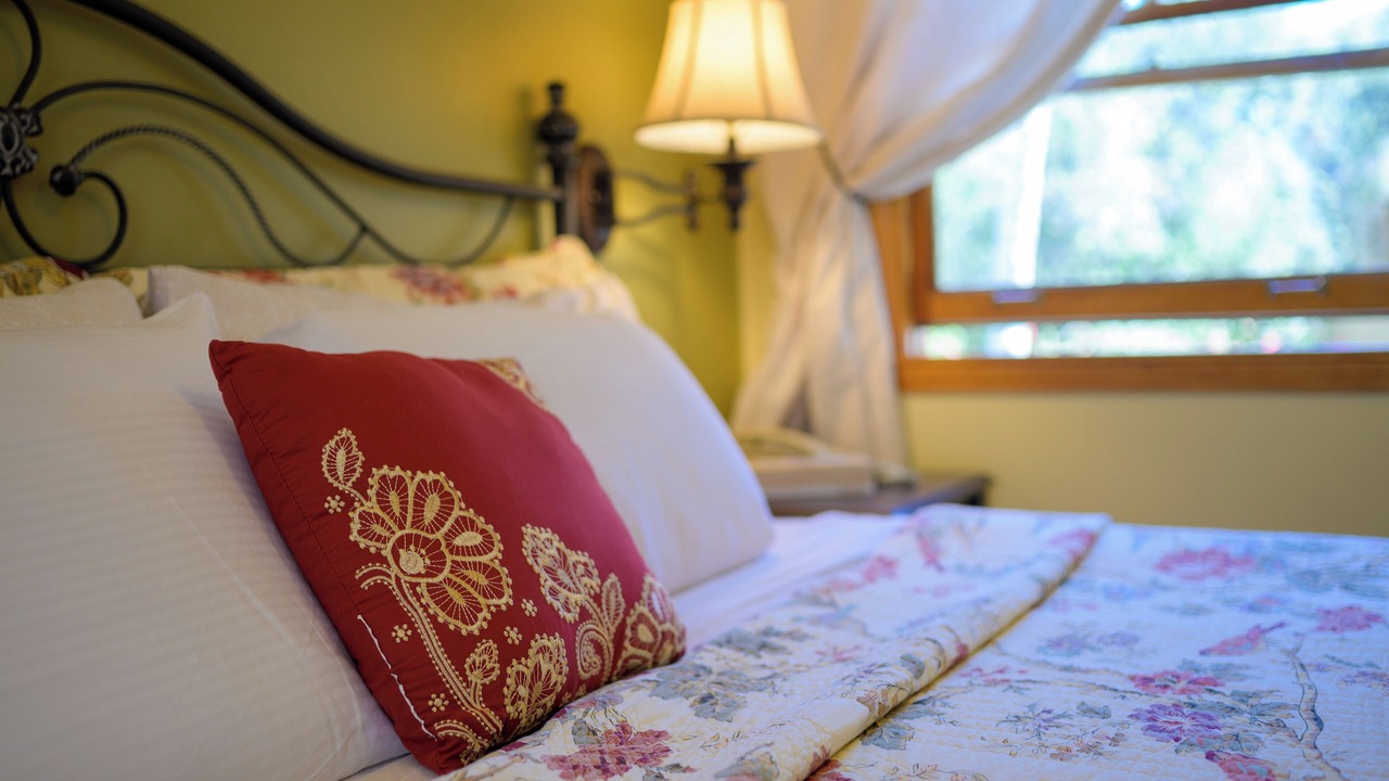 Photo of Bedroom in Marina District