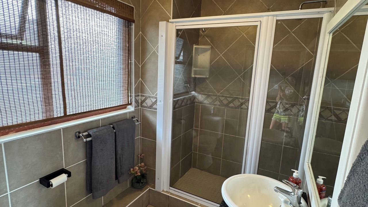 Photo of Bathroom in Manaba Beach