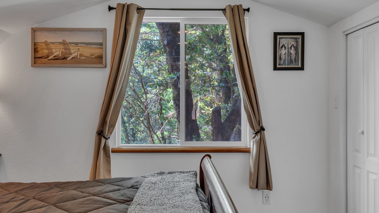 Photo of Bedroom in Los Gatos