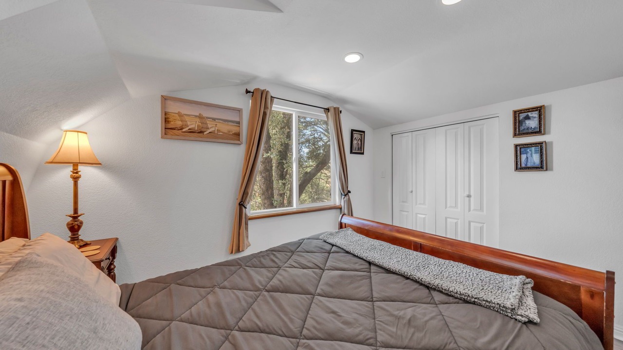 Photo of Bedroom in Los Gatos
