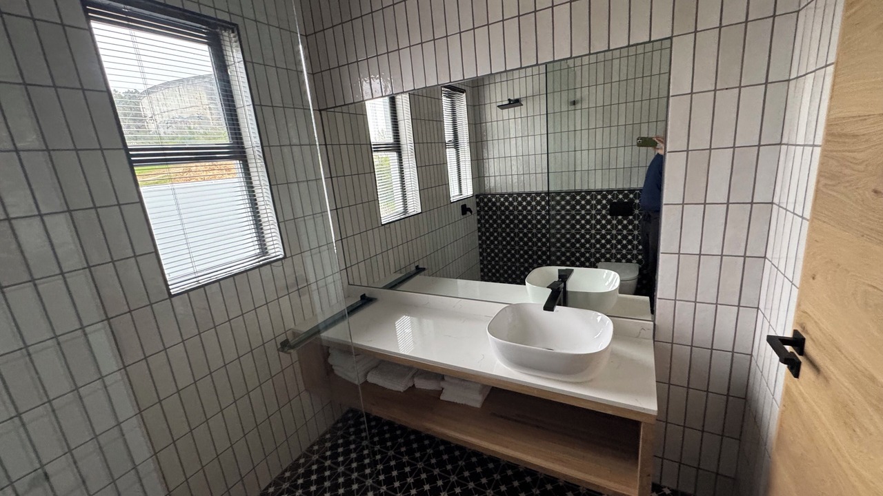 Photo of Bathroom in Heldervue