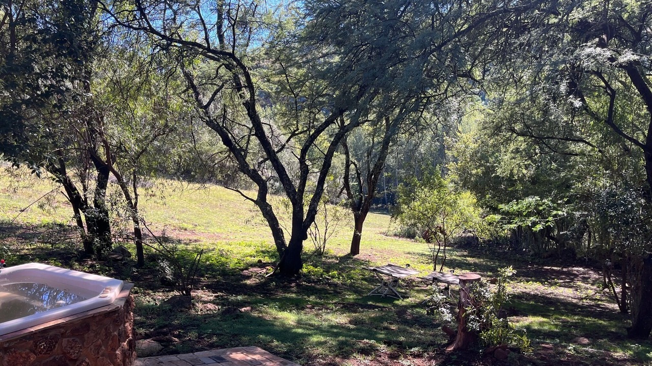 Photo of Outdoor in Ditsobotla
