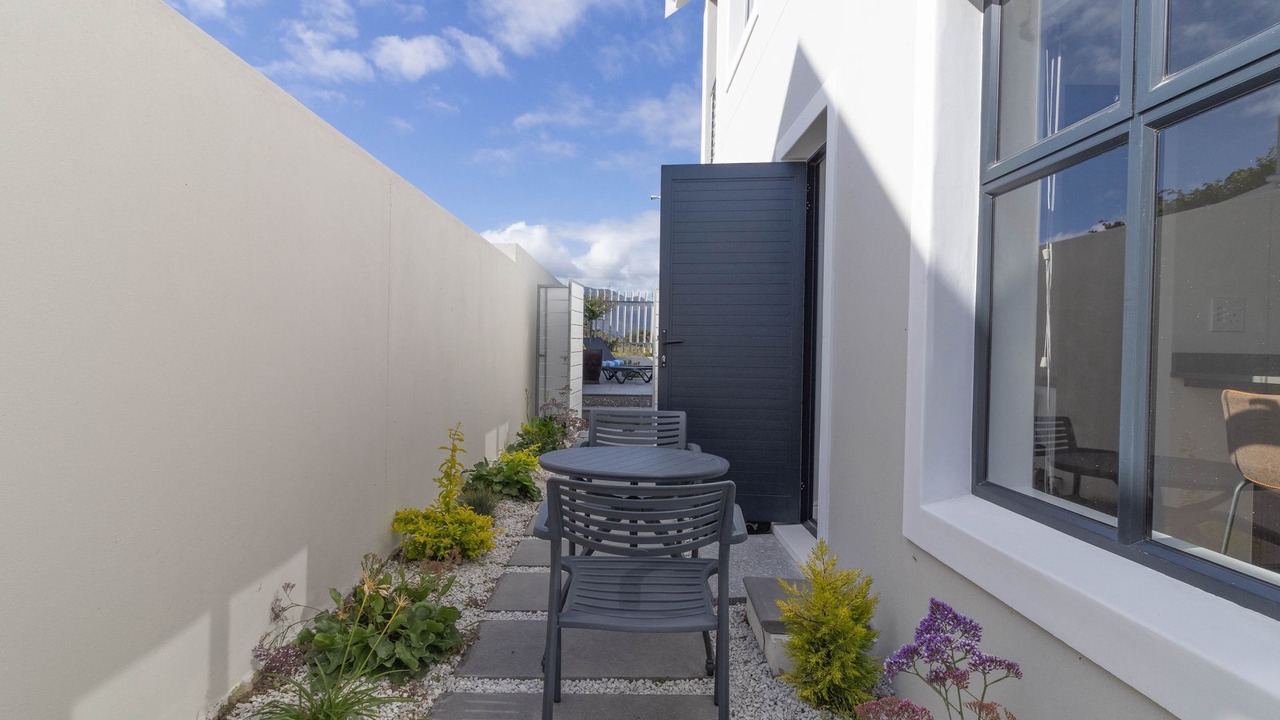 Photo of Outdoor in Westcliff