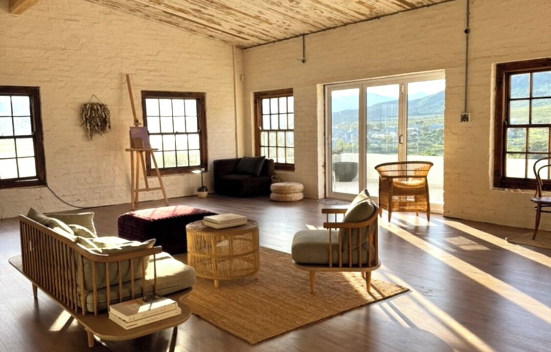 Photo of Livingroom in Pniel