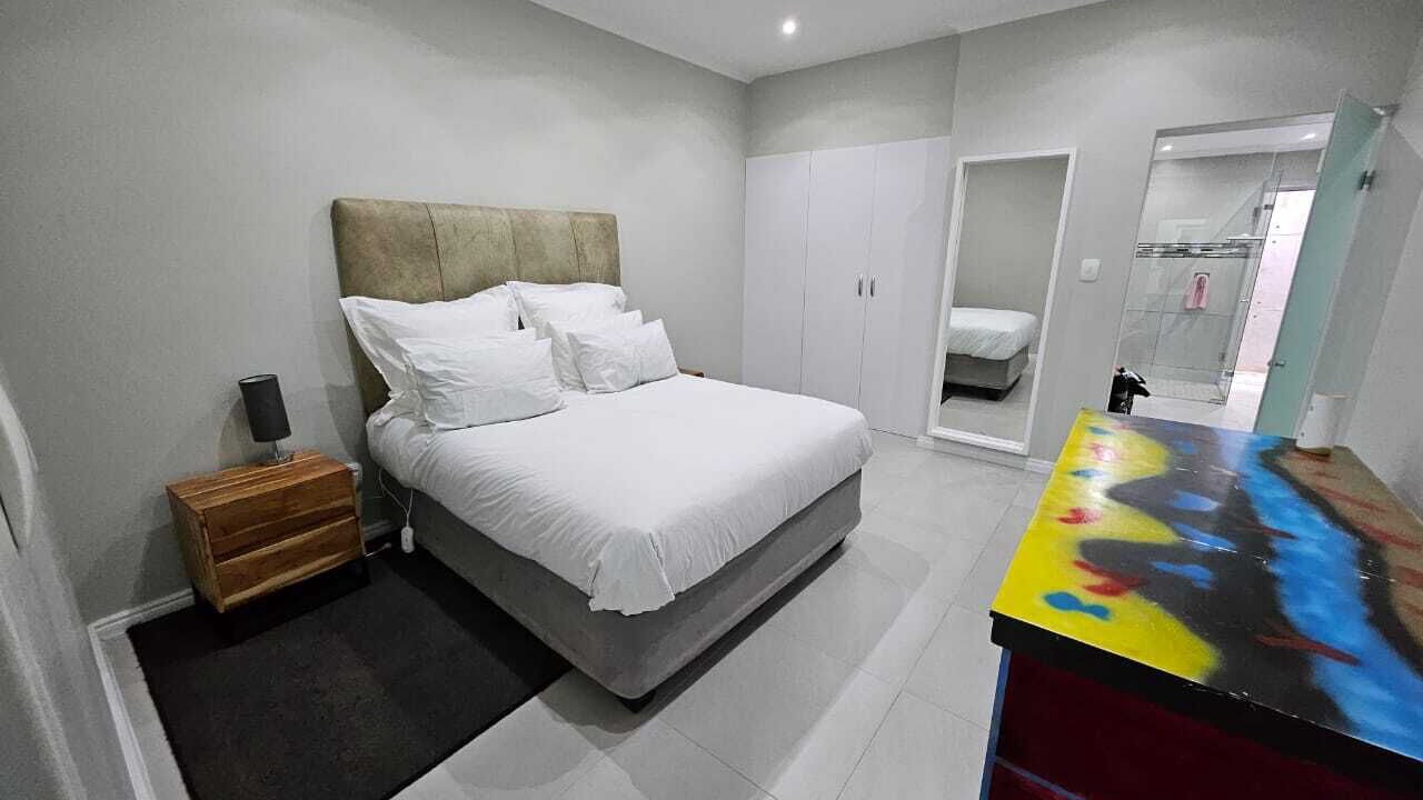 Photo of Bedroom in Pinnacle Point