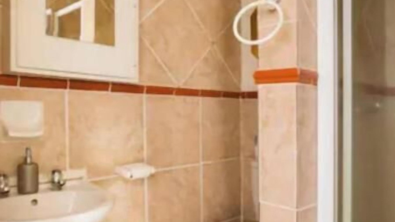 Photo of Bathroom in Sunnyside