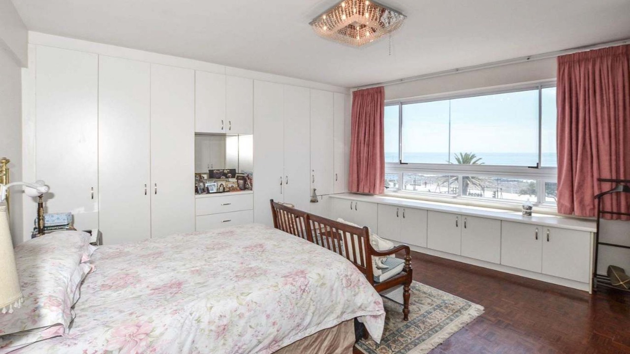 Photo of Bedroom in Sea Point