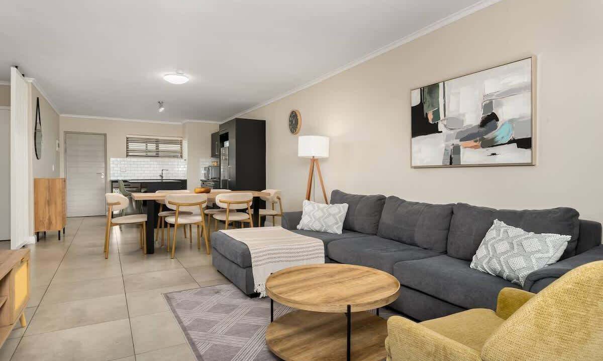 Photo of Livingroom in Century City